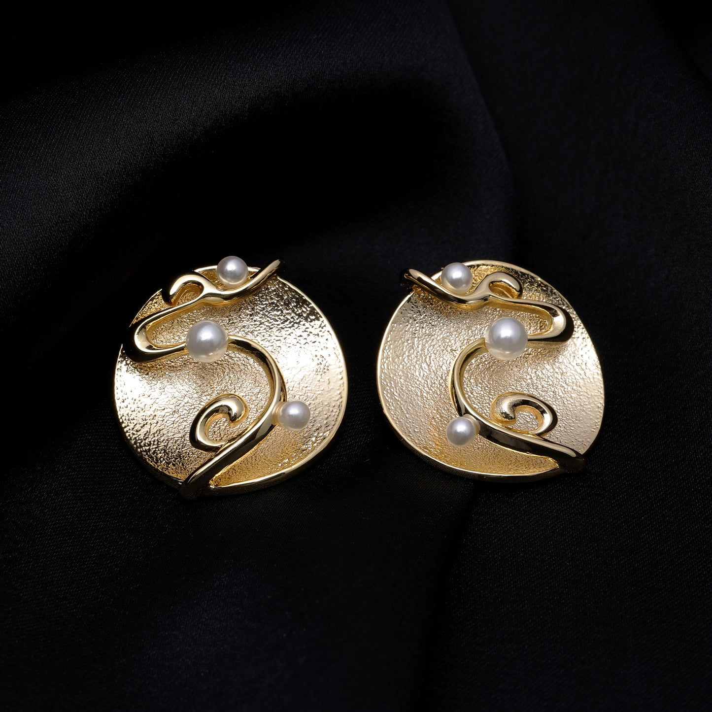 Bold Bloom 18K Gold Plated Earrings