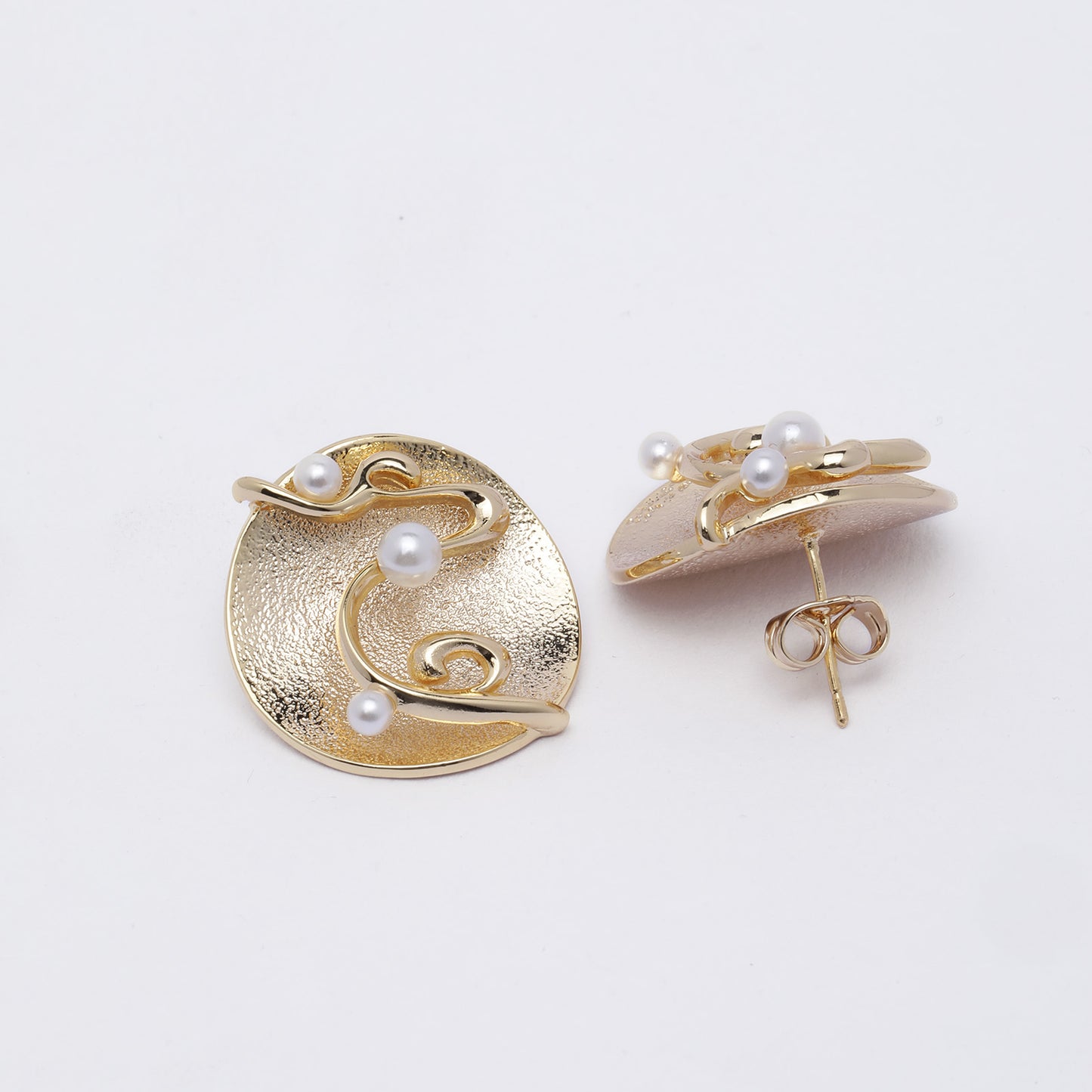 Bold Bloom 18K Gold Plated Earrings