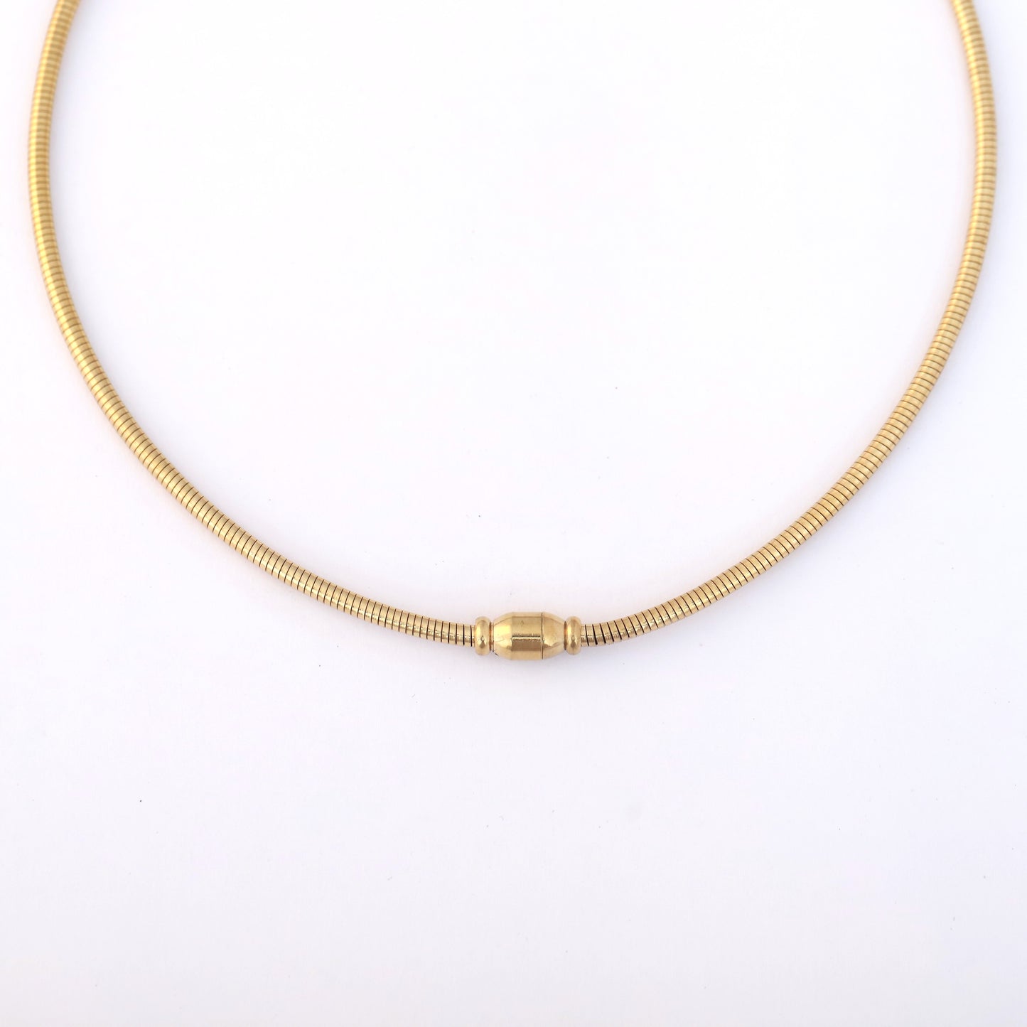Modern Curved Bar 18K Gold PVD Collar Necklace