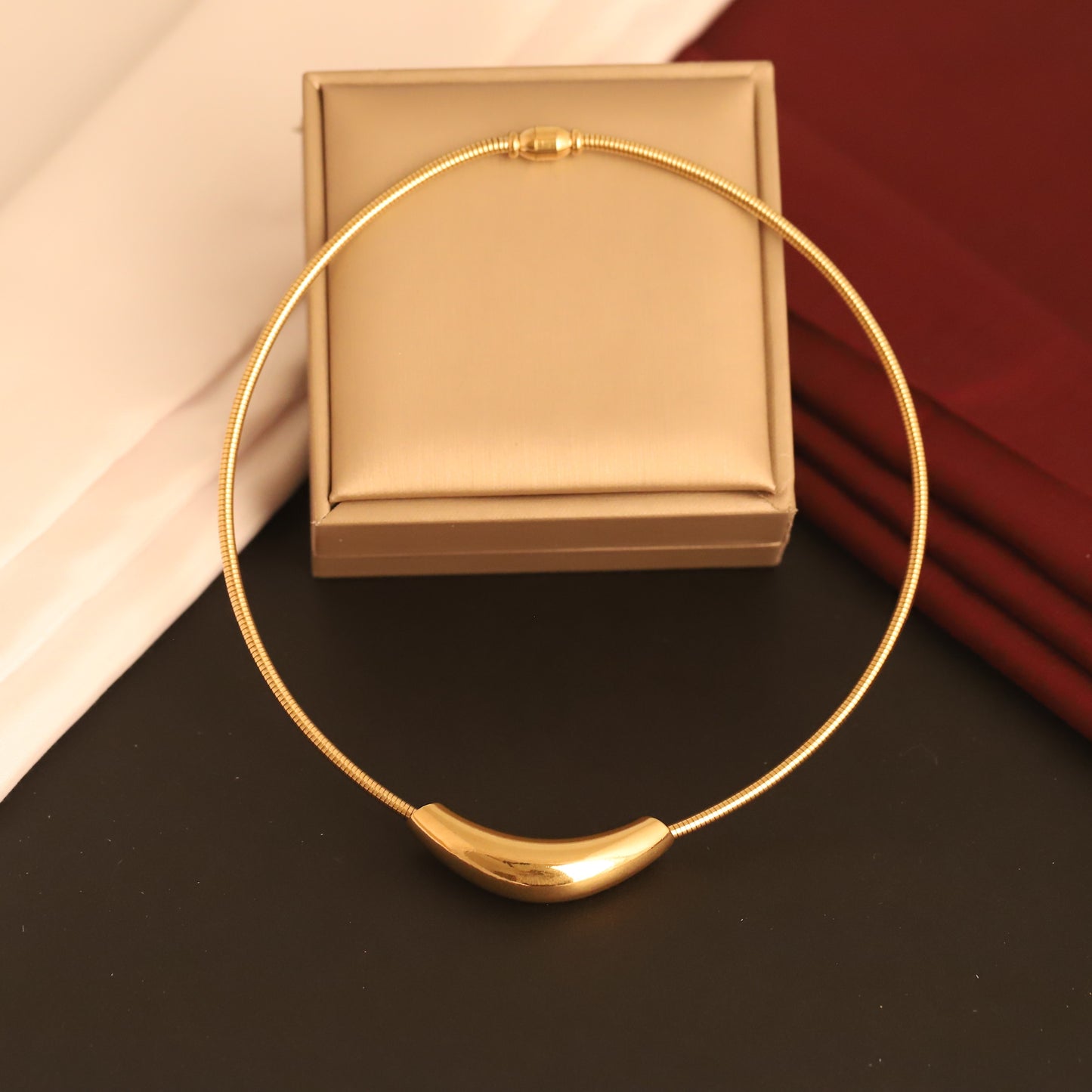 Modern Curved Bar 18K Gold PVD Collar Necklace