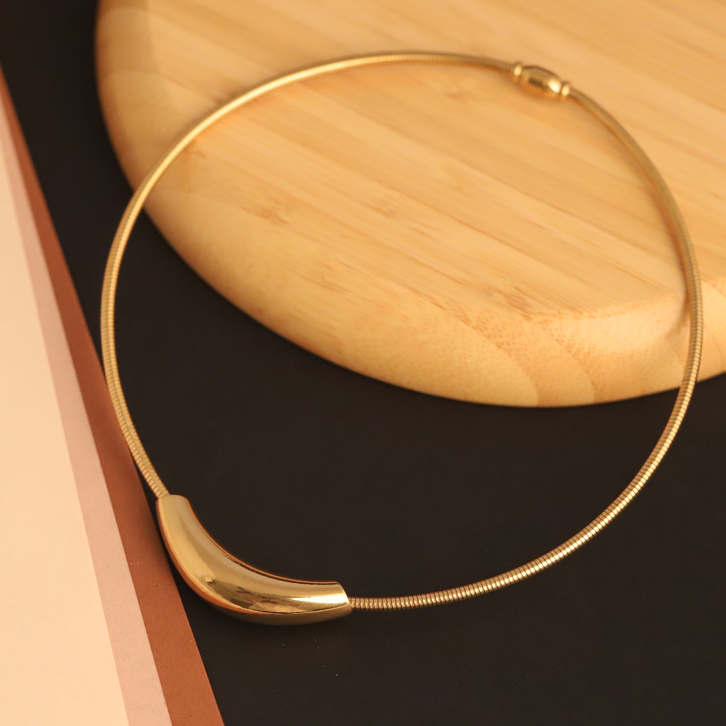 Modern Curved Bar 18K Gold PVD Collar Necklace