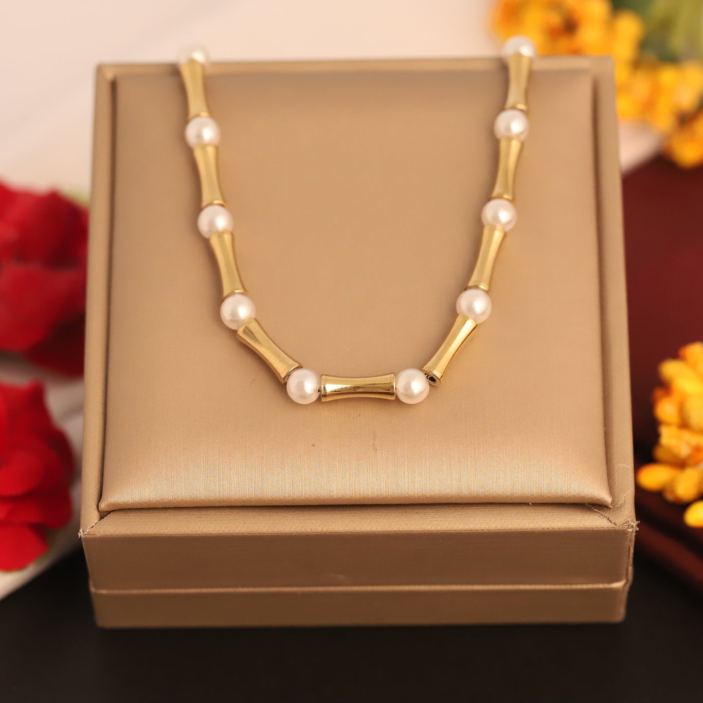 Modern Pearl Bar 18K Gold PVD Necklace