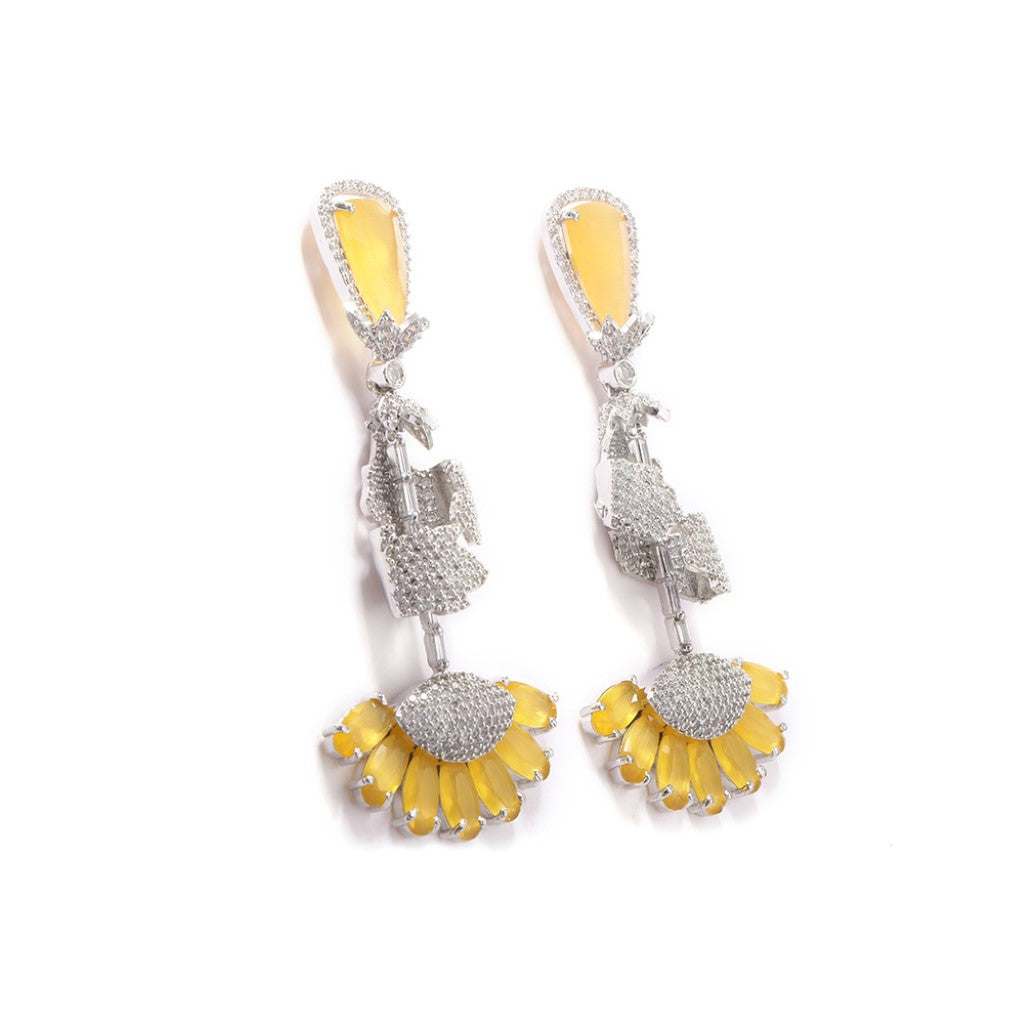 Glamour Gardenia Earrings (Yellow)