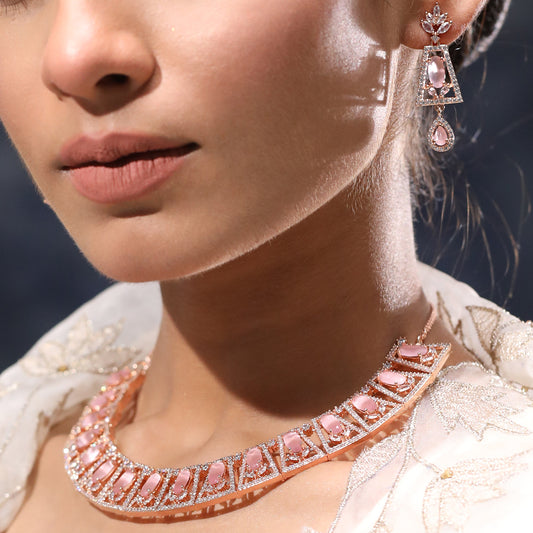 Elegant Fusion Necklace