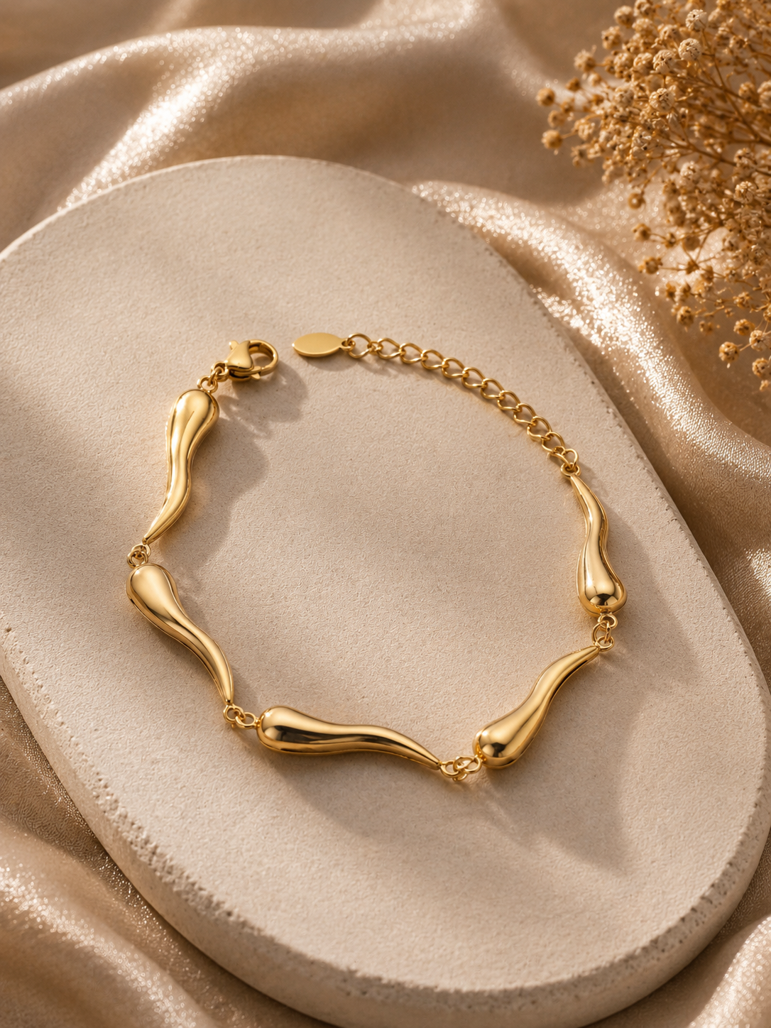 Calista Chilly Drop bracelet
