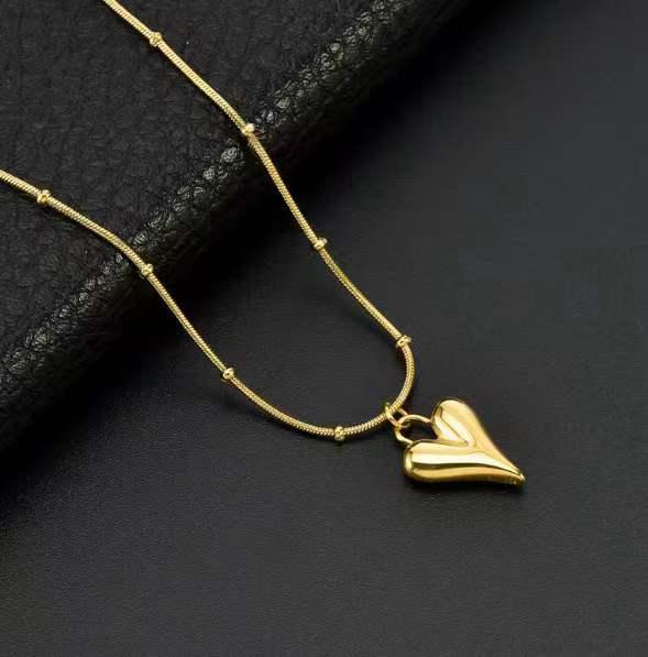 Golden Heartbeat 18K gold pvd Pendant
