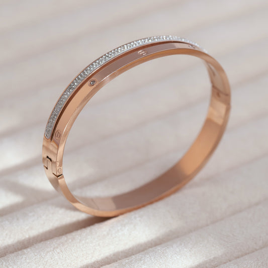 Rosé Radiance – 18K Rose Gold PVD Crystal Bangle
