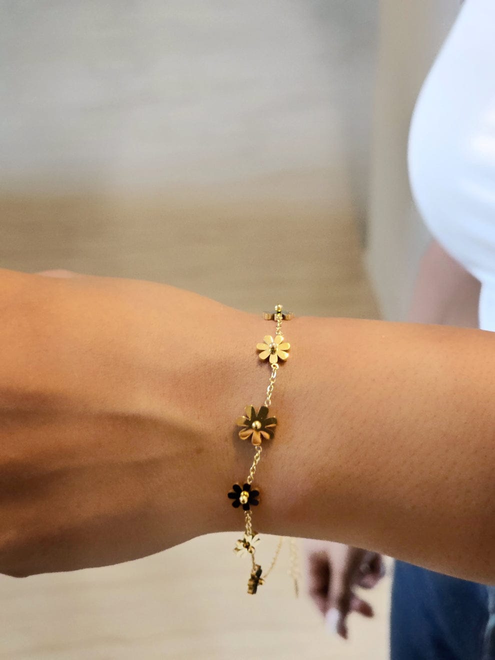 Daisy Essence 18K Gold PVD Chain Bracelet