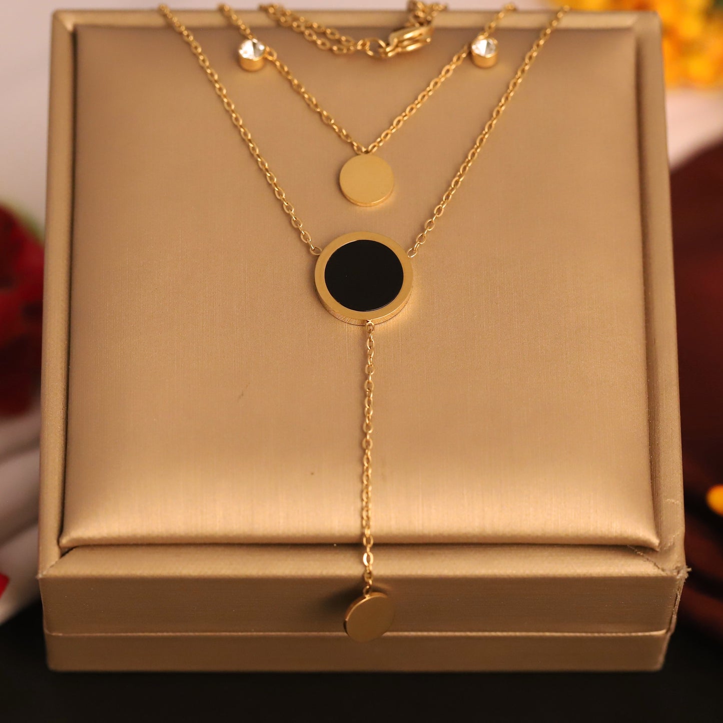 Dual-Layer Gold Chain 8K Gold PVD Necklace with Black Enamel Circle
