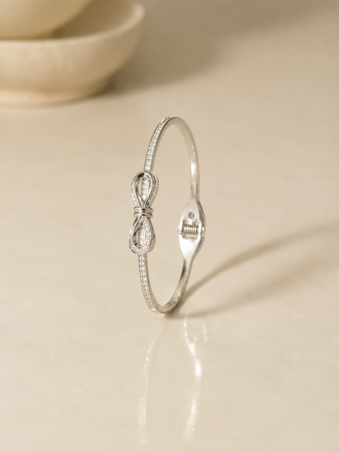 Calista Silver Knot