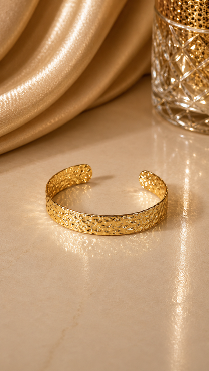 Calista Textured Luxe Cuff