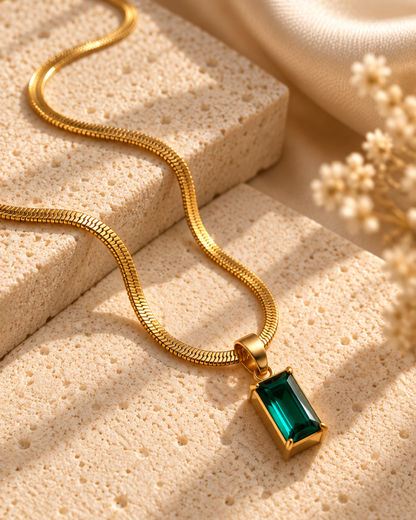 Emerald Solitaire Snake Chain Necklace