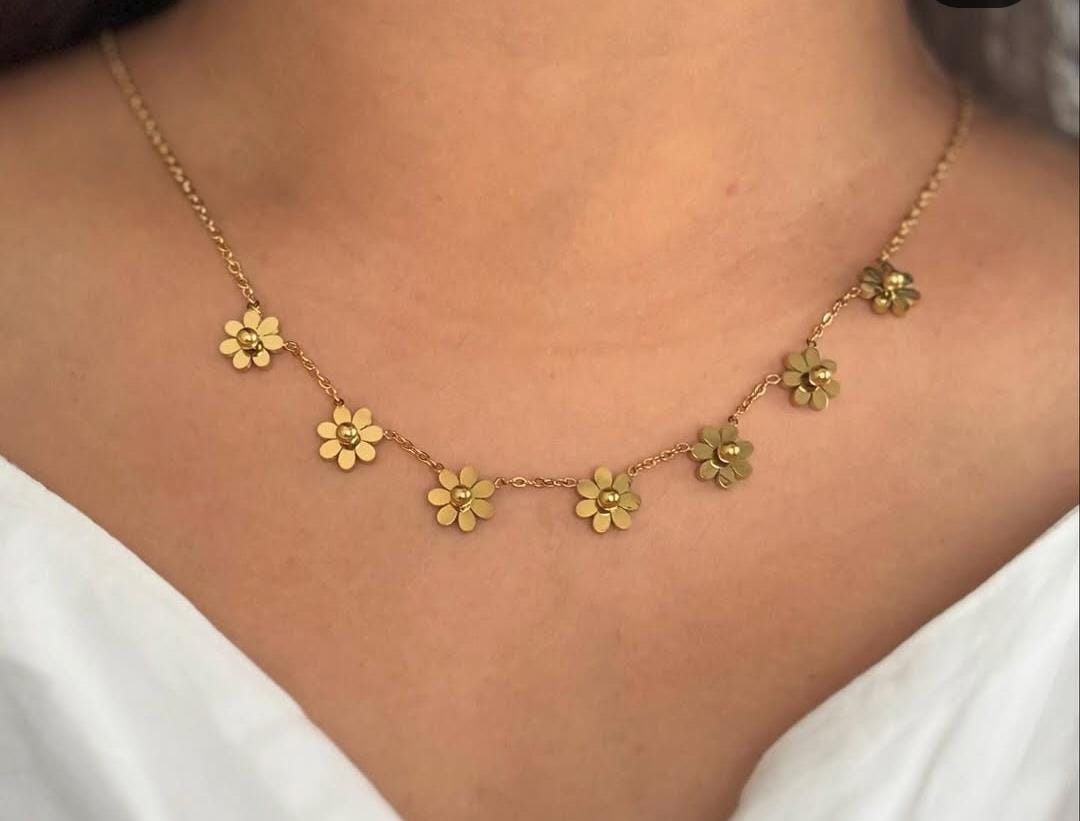 Golden Daisy Chain 18K Gold Plated Necklace