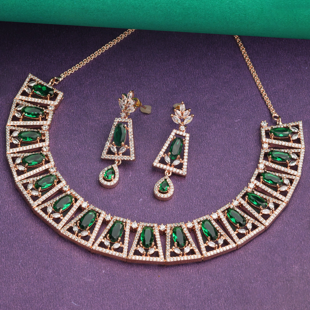 Elegant Fusion Necklace (Green)